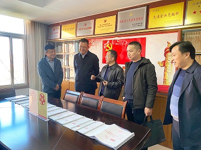 省委非公工委辦公室主任詹國慶一行蒞臨安徽星星集團(tuán)調(diào)研黨建工作